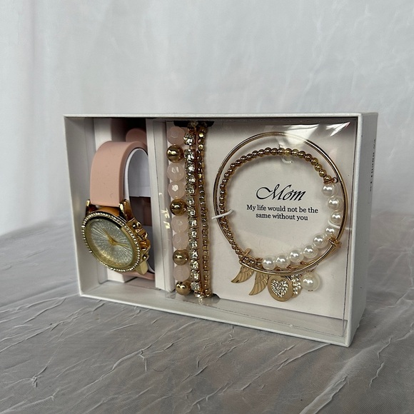 Pink & Gold Watch & Jewlery Bracelets Gift Set For Mom Mothers Day Gift NIB - Picture 10 of 13